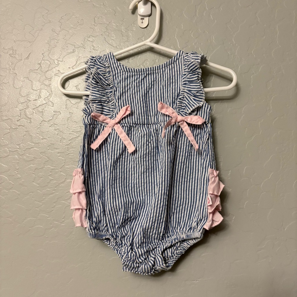 ⭐️Ruffle Butts blue and white striped pink bow ruffle romper 0-3 months